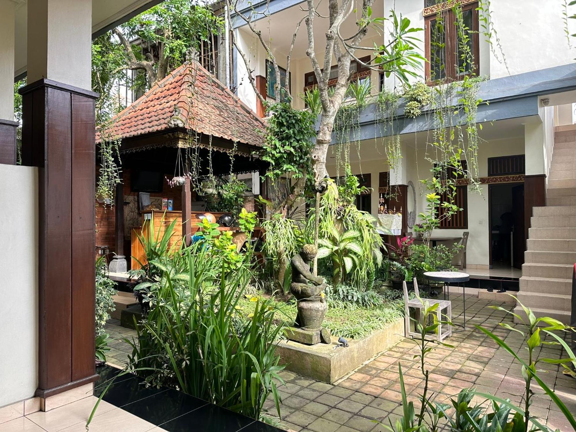 Brata Inn Ubud Exterior foto